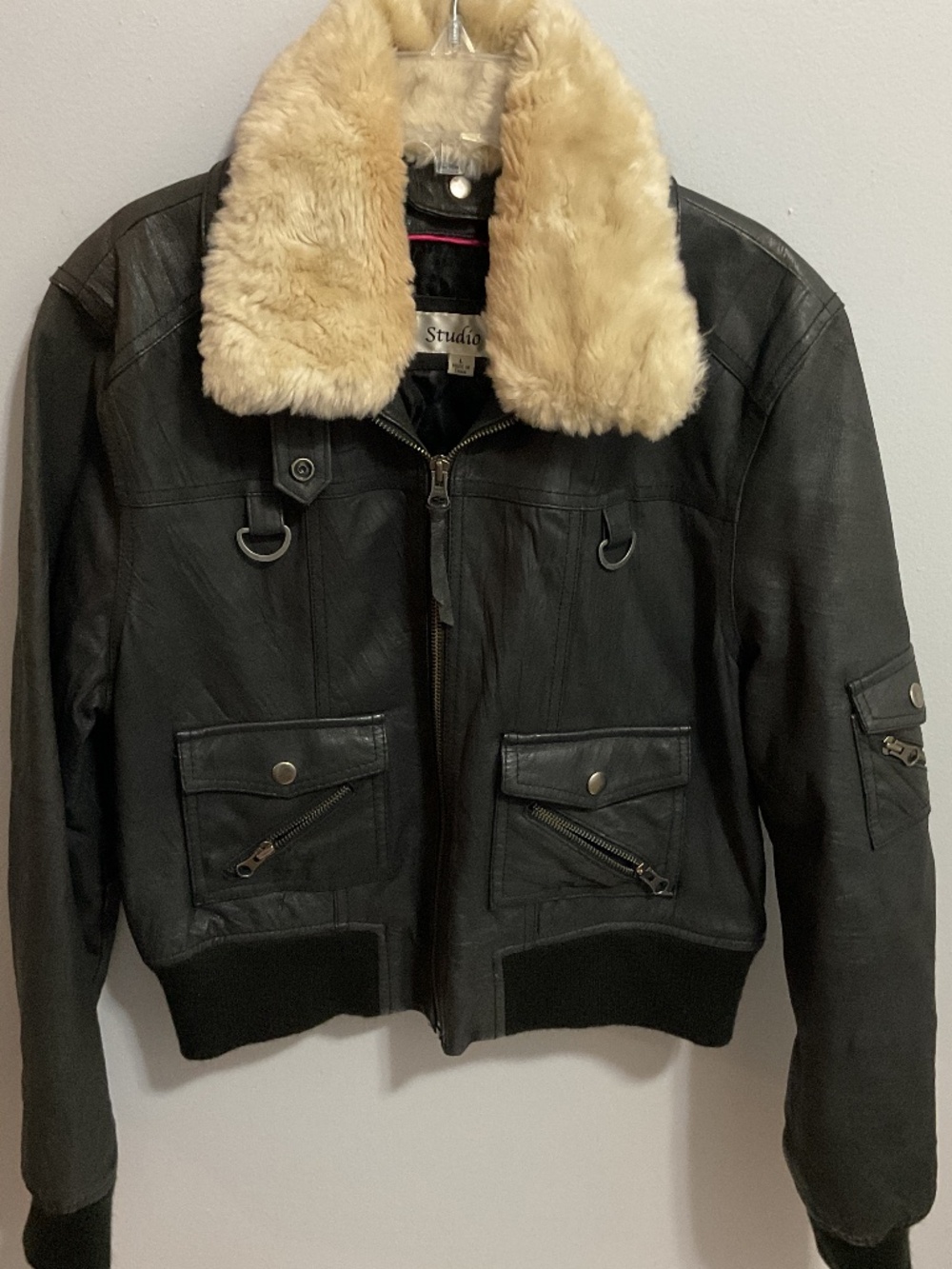 Women’s VINTAGE Studio Y Leather Faux Fur Leather Aviator Bomber Jacket, Large